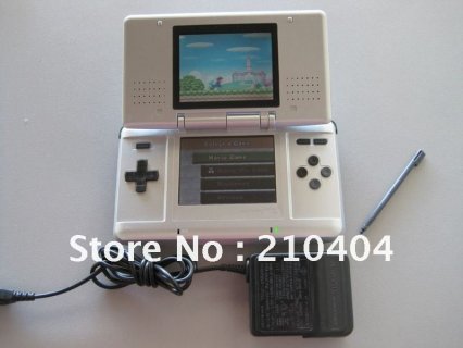 Handheld game console with